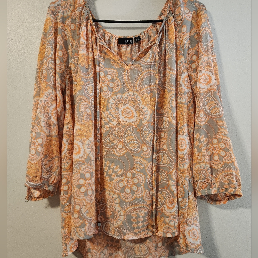 🦋 Ana Women's Paisley Blouse - Orange and Gray